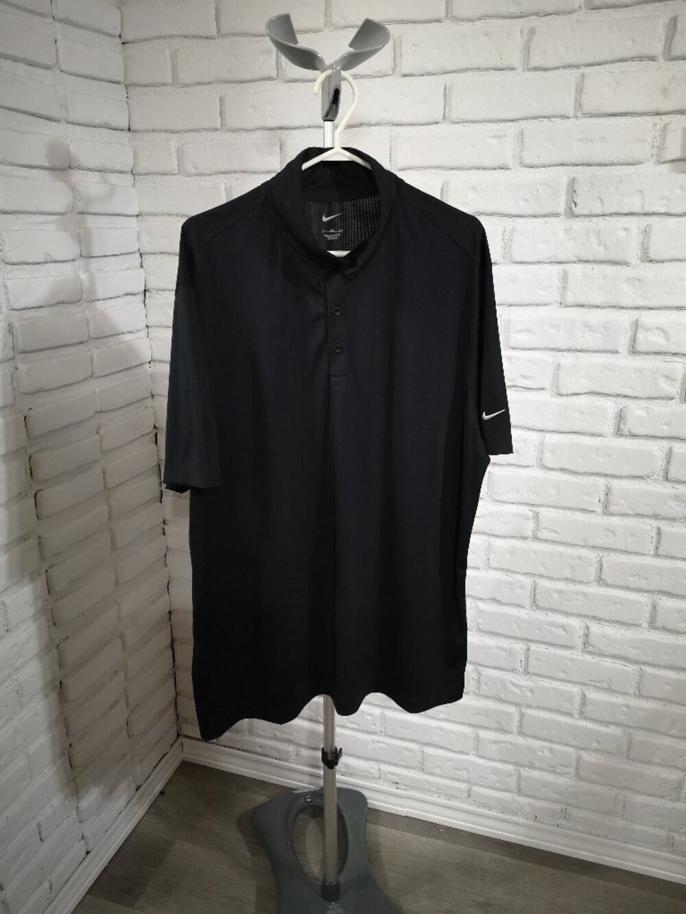 Nike Men's Size XXL Plain Black Short Sleeves Polo Golf Summer Resort Wear